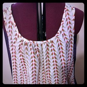 🐦Tank top blouse with birds on it 🐦